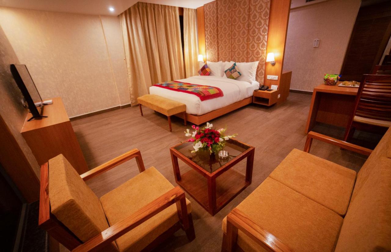 Abhyagama Hotel Дигха Екстериор снимка