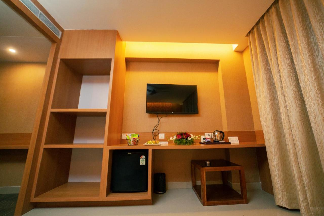 Abhyagama Hotel Дигха Екстериор снимка