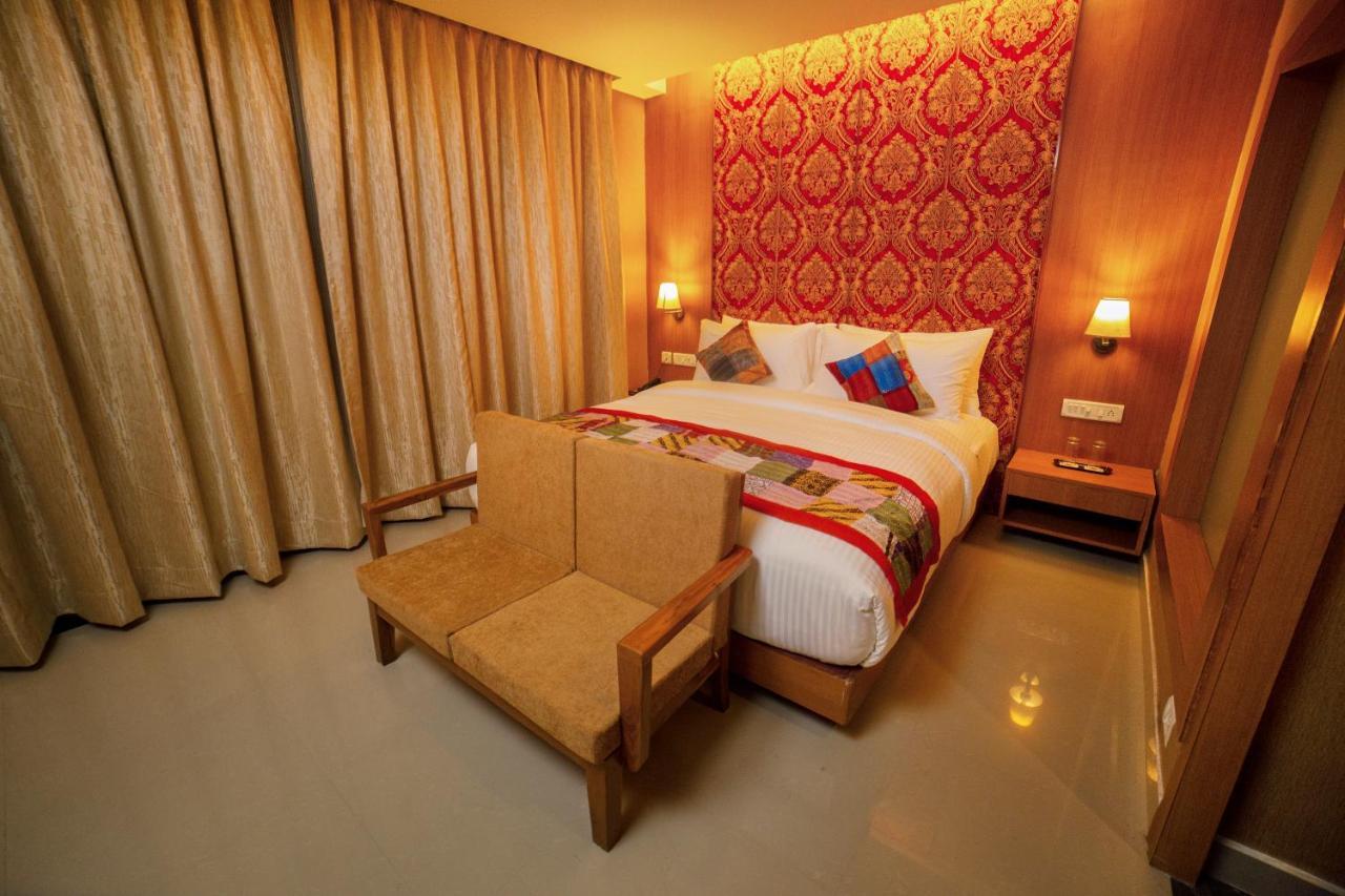 Abhyagama Hotel Дигха Екстериор снимка