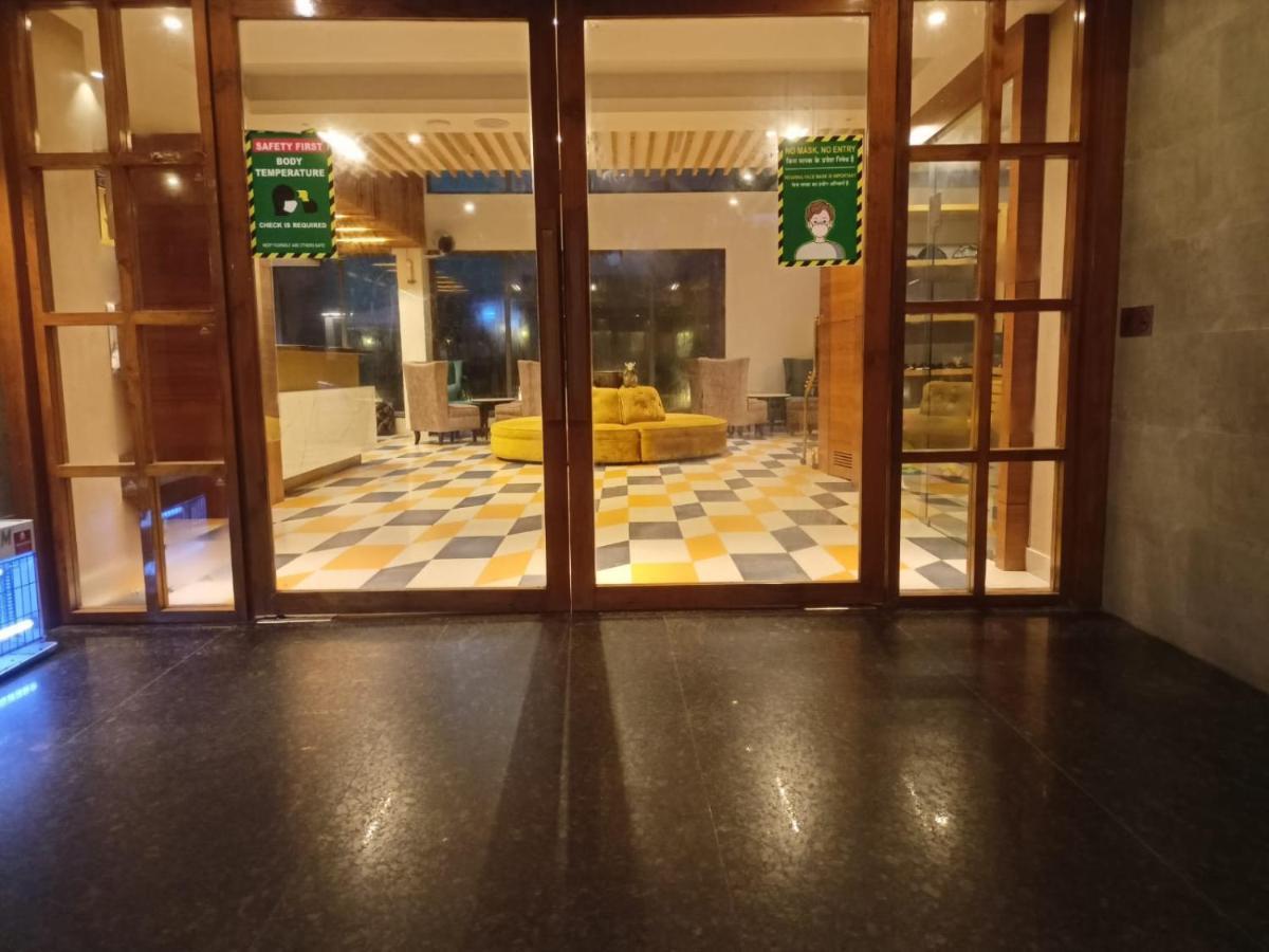 Abhyagama Hotel Дигха Екстериор снимка